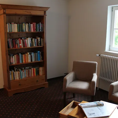 Stadt-gut-hotel Goldener Adler Hotel 3*