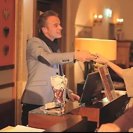 Hotel Stadt-gut-hotel Goldener Adler 3*