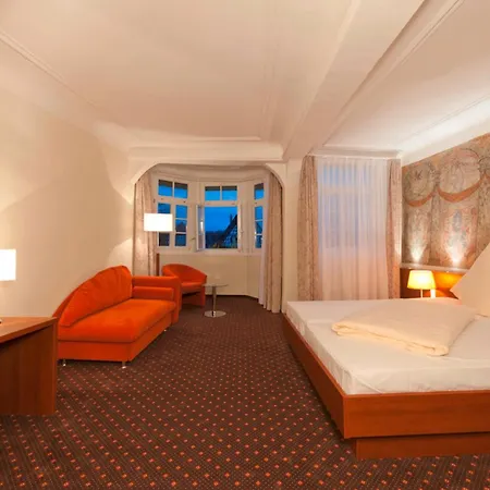 Stadt-gut-hotel Goldener Adler Szálloda