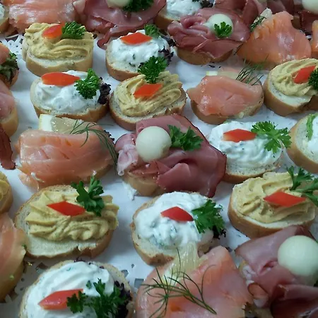 Stadt-gut-hotel Goldener Adler Hotel 3*